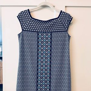 Adorable MAX STUDIO dress